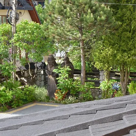 Sleboda Wynajem Pokoi Ewa Satola ゲストハウス ビャウィ・ドゥナイェツ