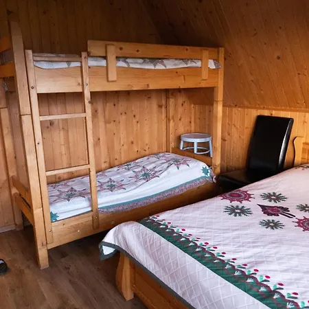 Sleboda Wynajem Pokoi Ewa Satola 3*