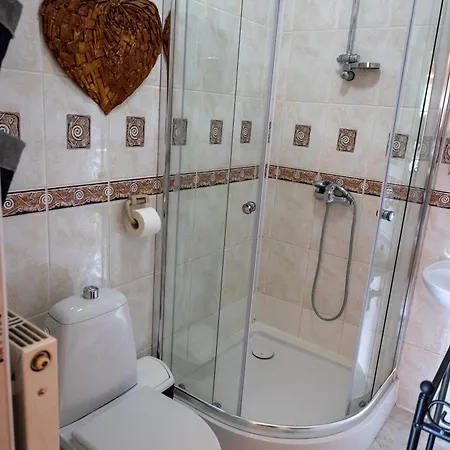 Sleboda Wynajem Pokoi Ewa Satola 3*