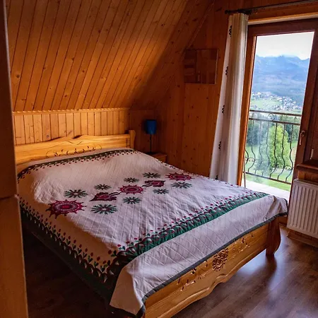 Sleboda Wynajem Pokoi Ewa Satola ビャウィ・ドゥナイェツ