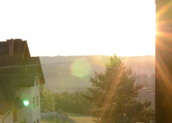 Sleboda Wynajem Pokoi Ewa Satola Gasthuis 3*